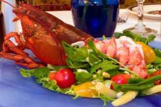 La ensalada de bogavante: cuando el sabor del mar es un lujo para el paladar